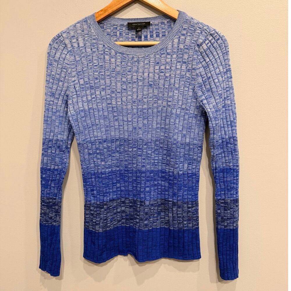 Ann Taylor Blue Ombre Ribbed Long Sleeve Knit Crewneck Sweater Size Medium